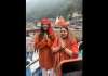 कैंची धाम पहुंचे सुप्रसिद्ध भजन गायक हंसराज रघुवंशी, पत्नी संग बाबा नीब करौरी का लिया आशीर्वाद