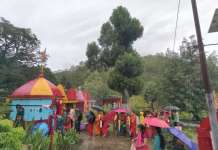 सावन के पहले सोमवार पर श्री घटेश्वर महादेव मंदिर में उमड़ा आस्था का सैलाब, बारिश में भी जलाभिषेक के लिए लगी भक्तों की कतार